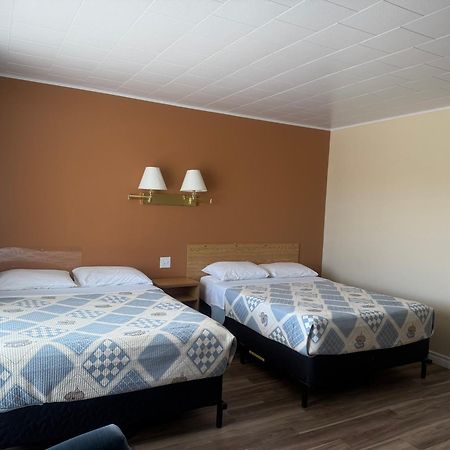 Le Campagnard Hotel Matane Buitenkant foto