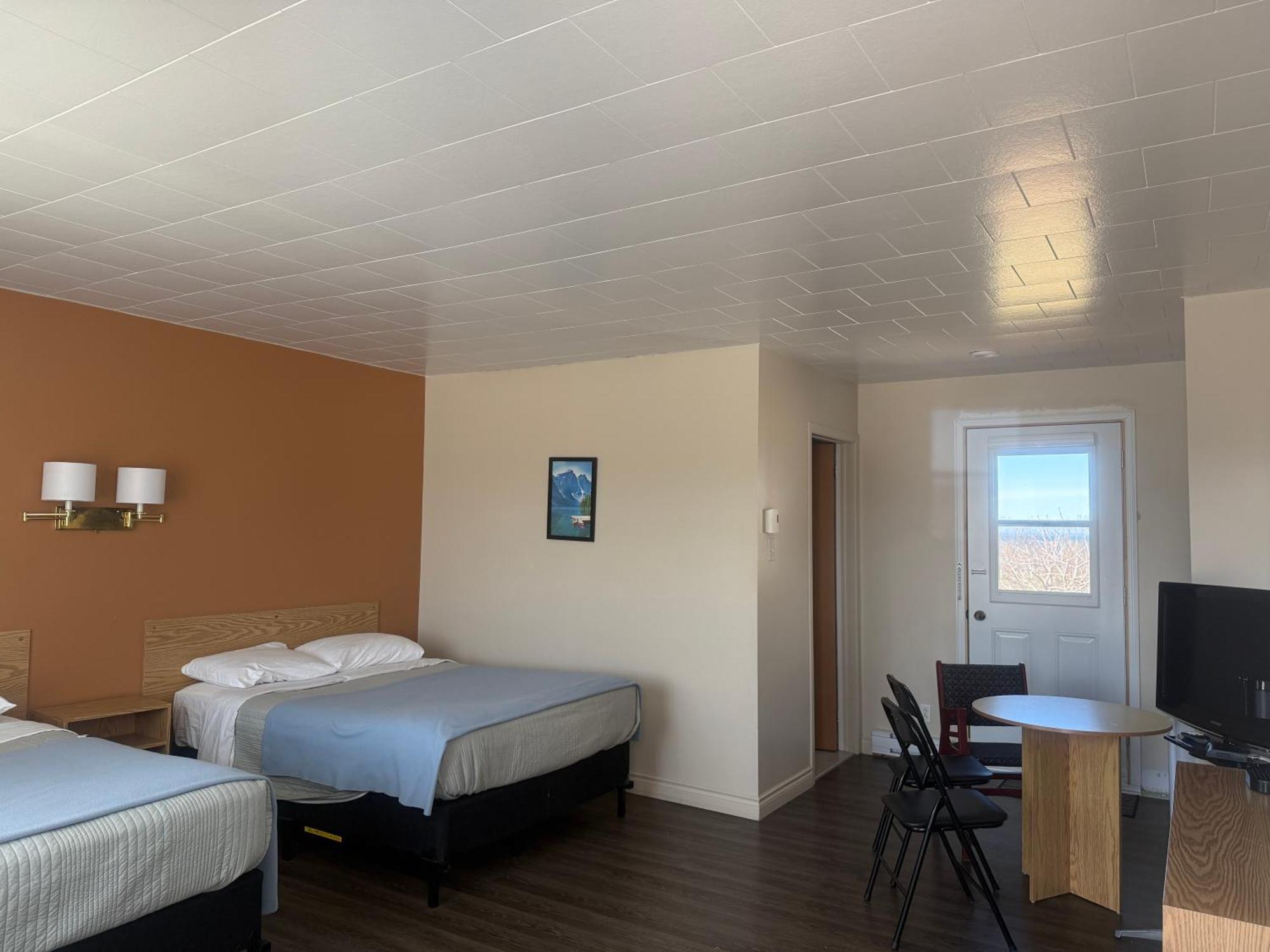 Le Campagnard Hotel Matane Buitenkant foto