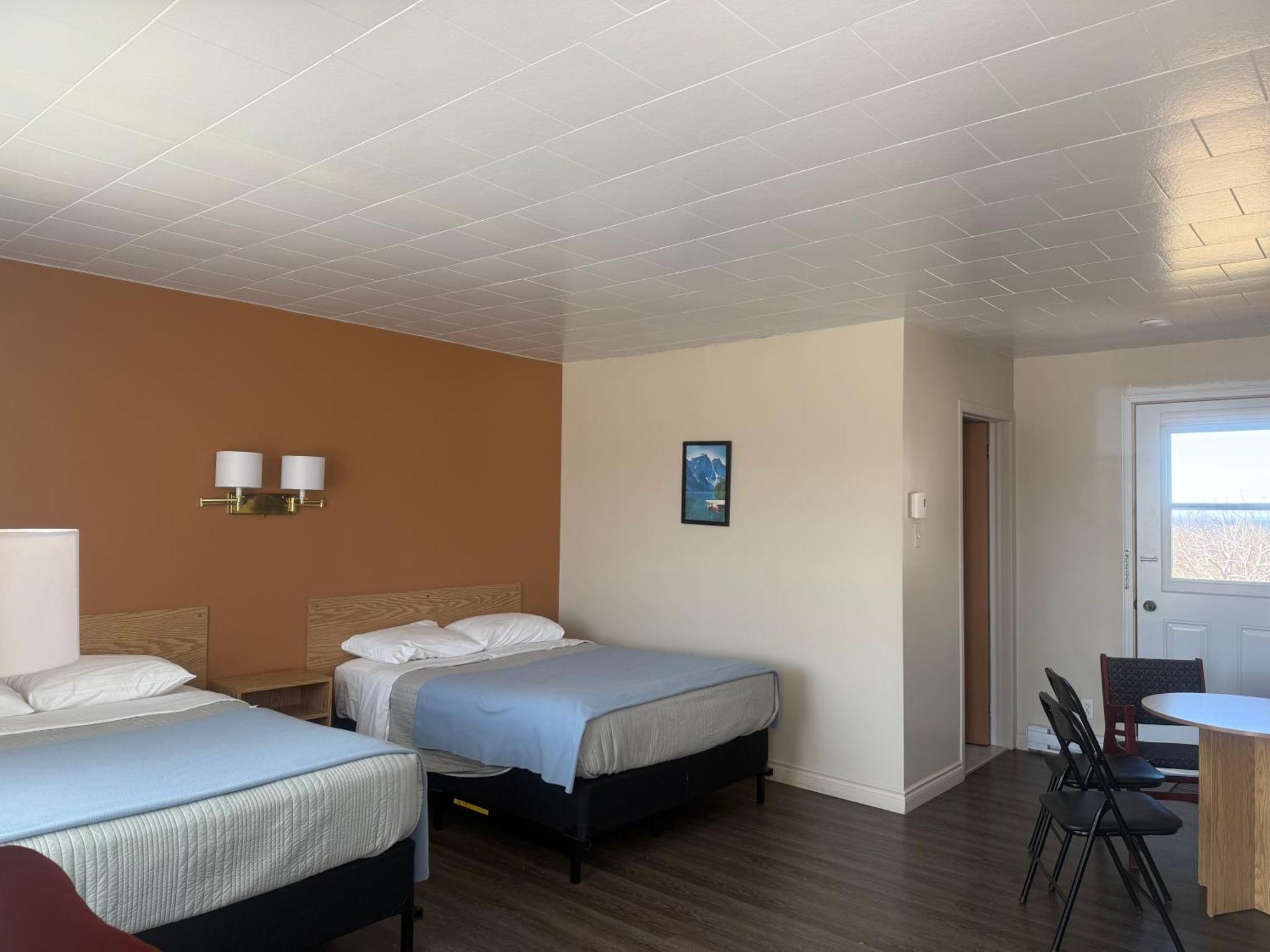 Le Campagnard Hotel Matane Buitenkant foto